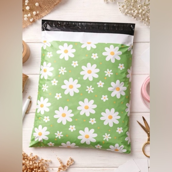 Bundle of 75-25 Poly mailers (10*13), 25 thank you cards & 25 thank you stickers - Picture 2 of 6